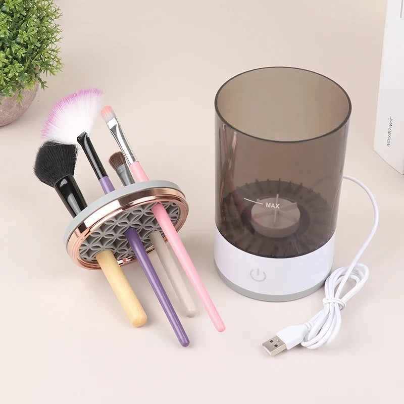 Limpador de pincéis de maquiagem elétrico Cleaner Brush Alvorah®