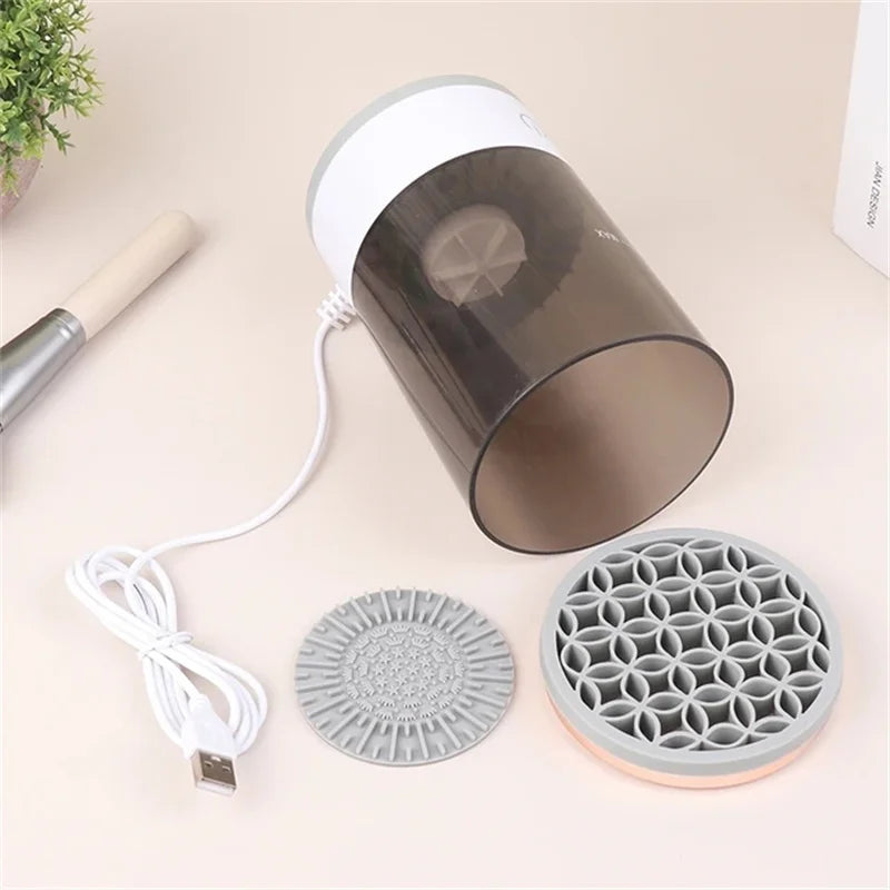Limpador de pincéis de maquiagem elétrico Cleaner Brush Alvorah®